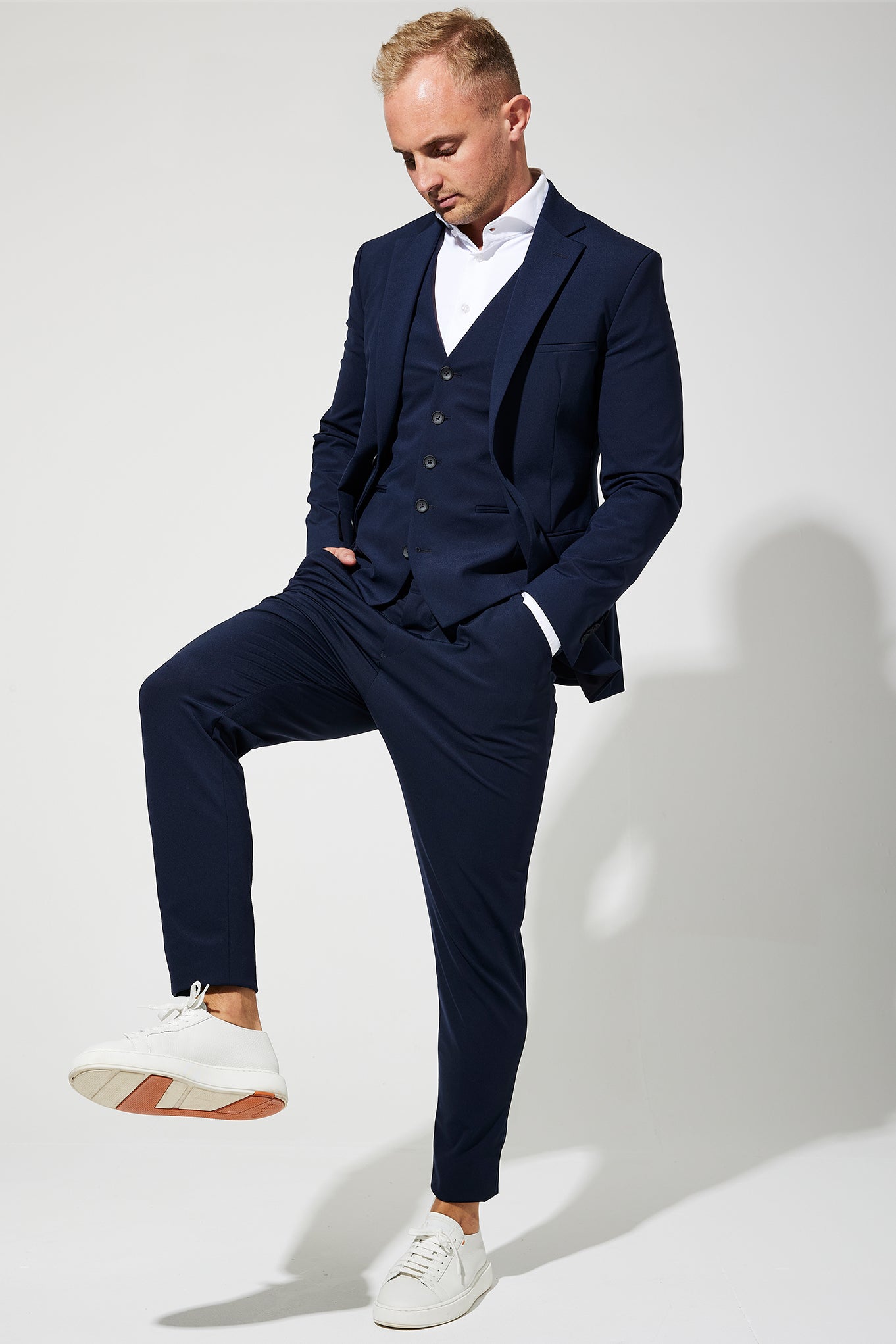 IOS - Schmale Anzugweste in Dunkelblau