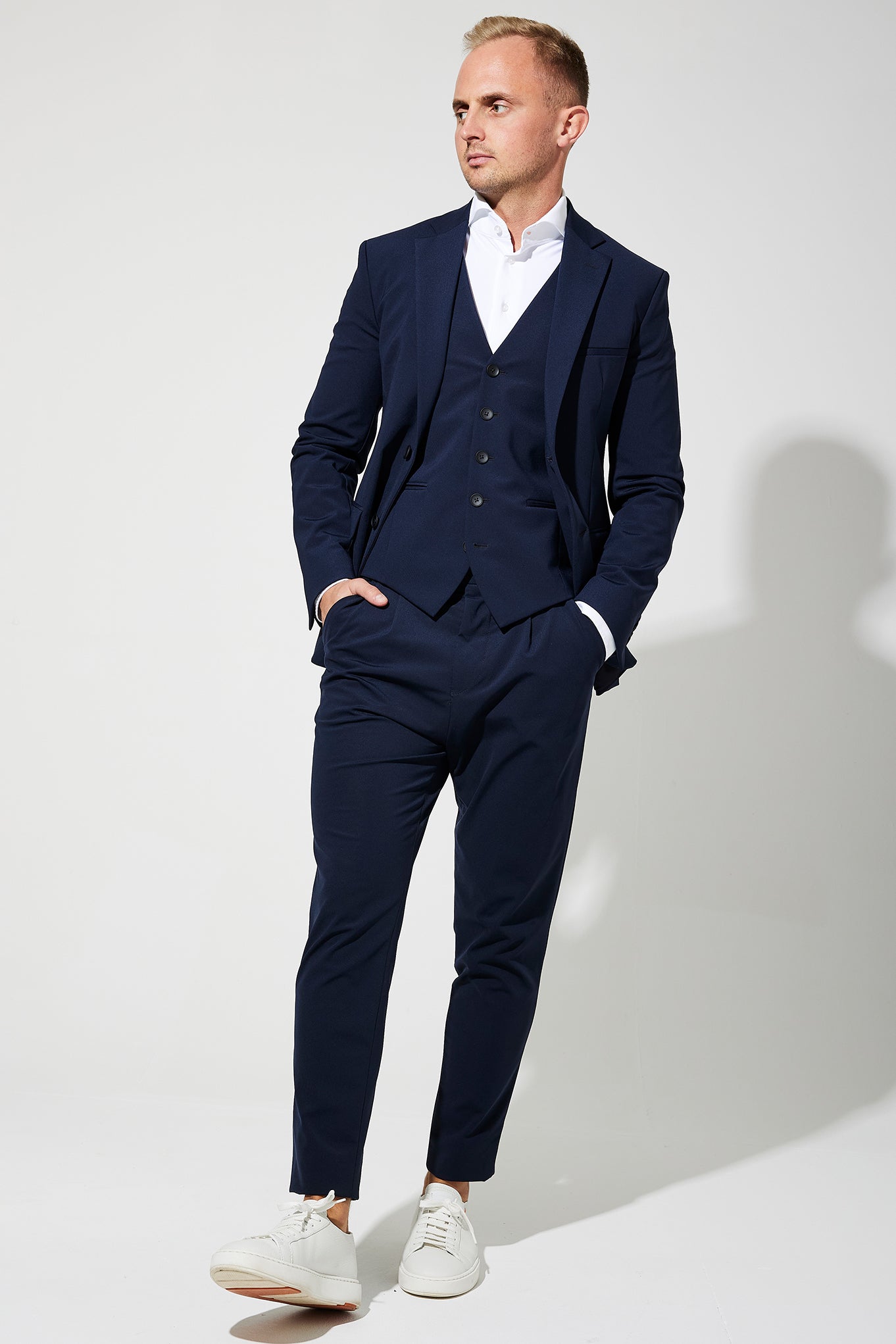 IOS - Schmale Anzugweste in Dunkelblau