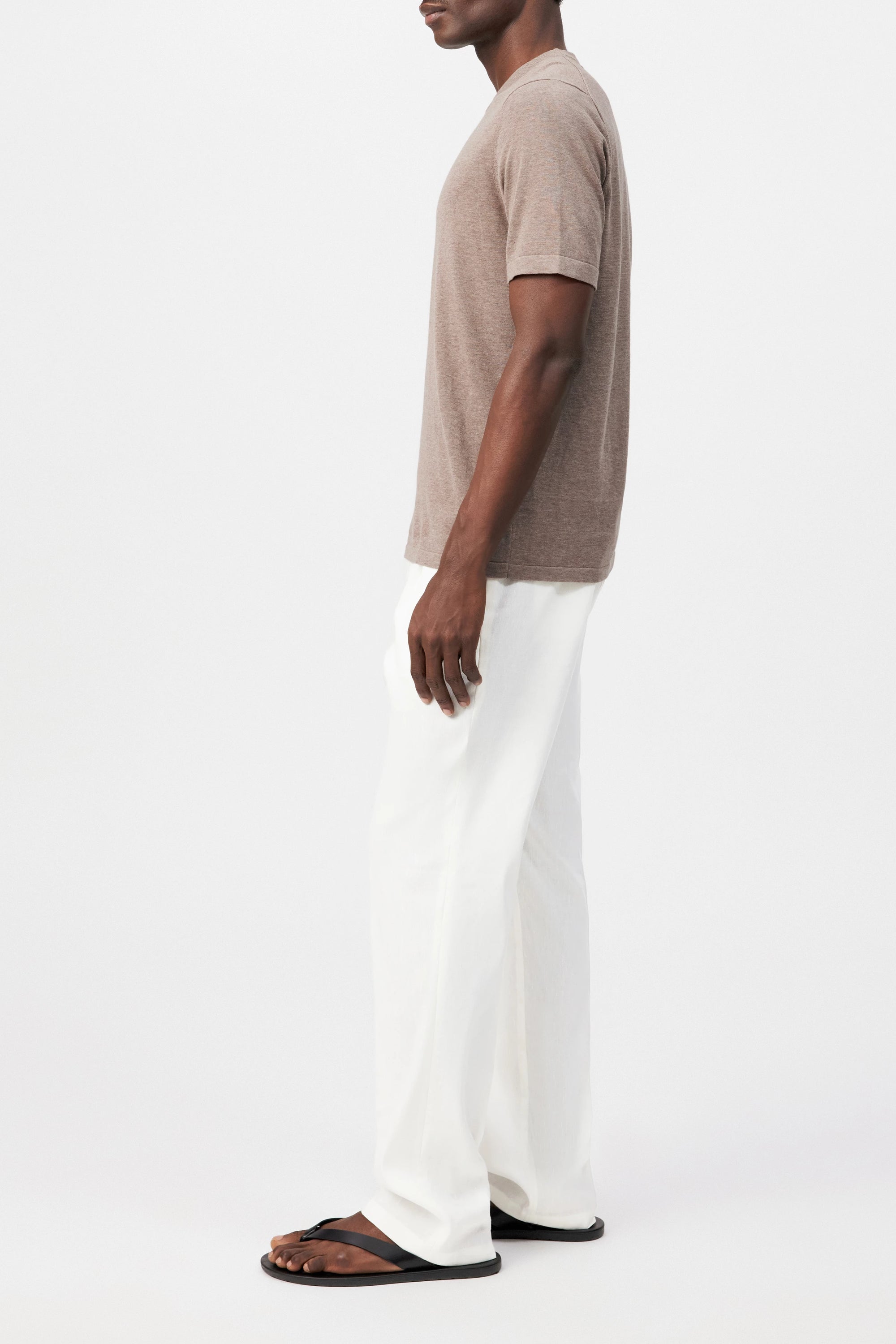 Drykorn - Elegantes T-Shirt aus feiner Strickware - Valentin
