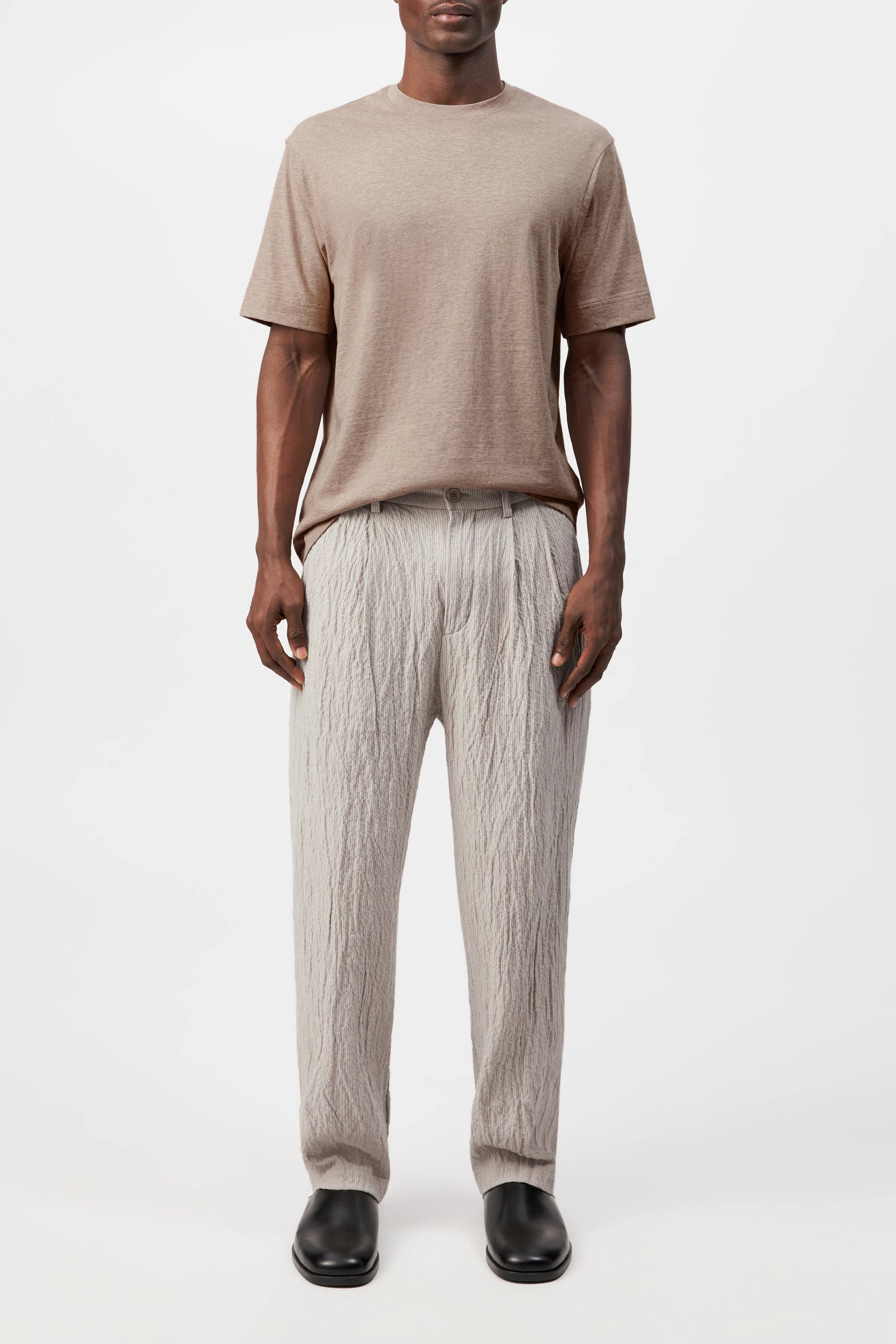 Drykorn - Rundhals T-Shirt in Beige - Raphael