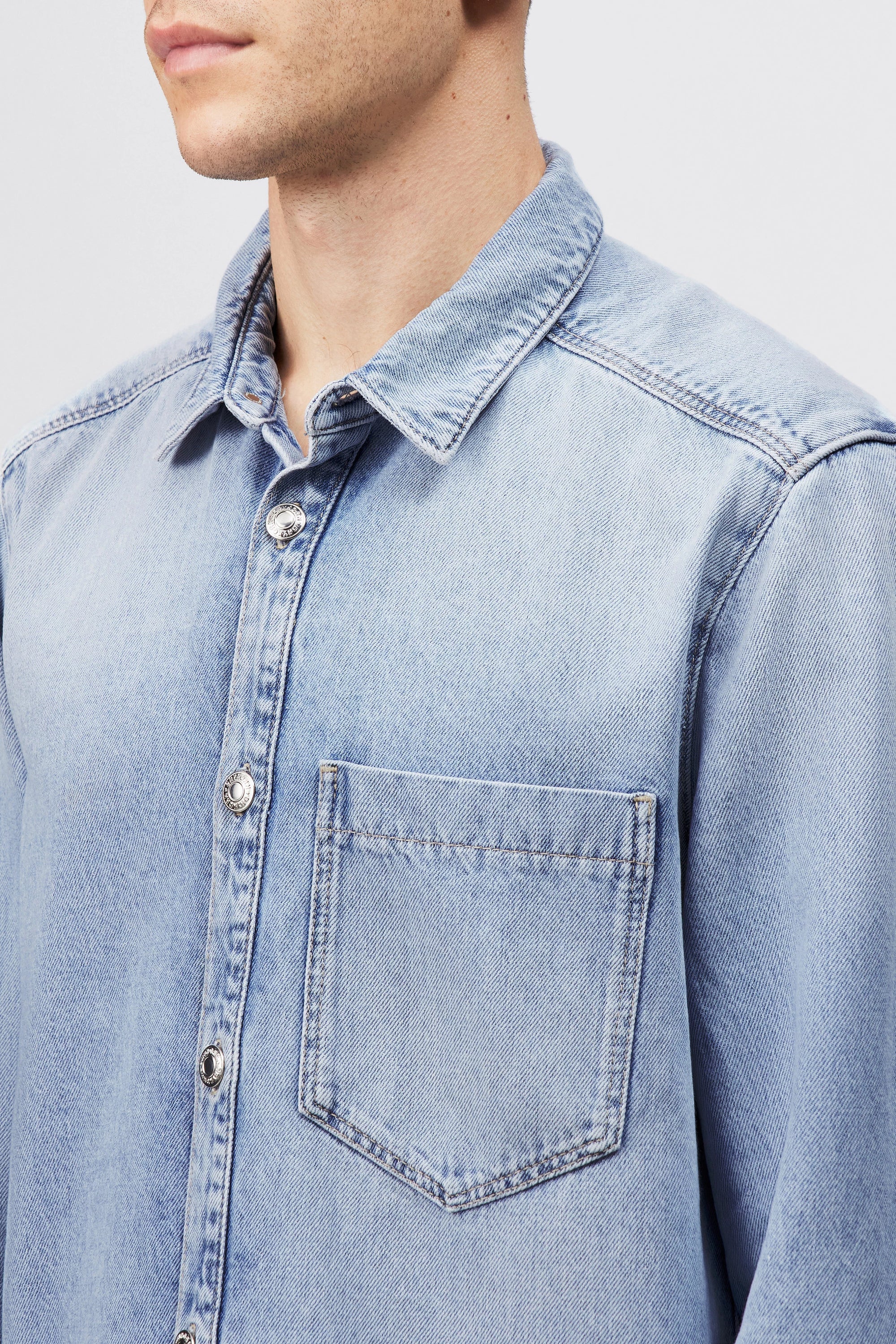 Drykorn - Overshirt aus leichtem Denim - Dieggo