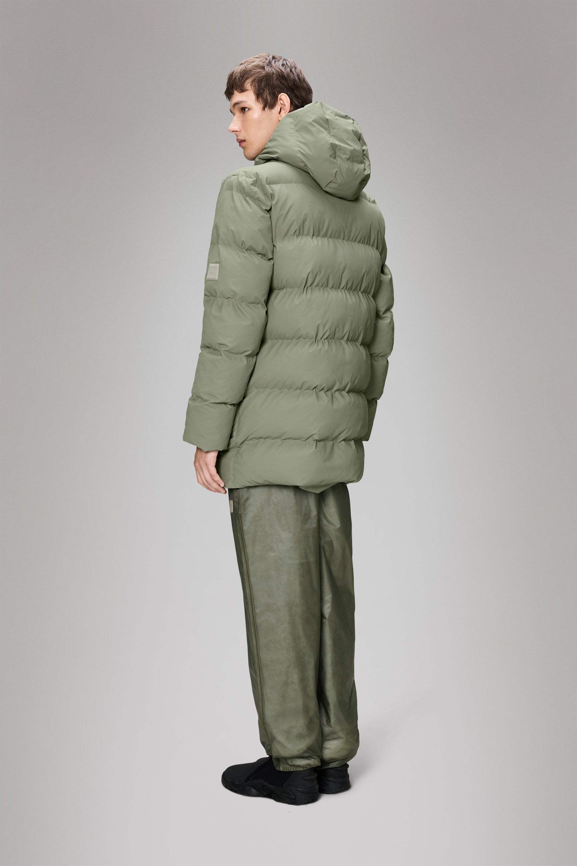 Rains - Cleane Winterjacke mit maximalem Wetterschutz