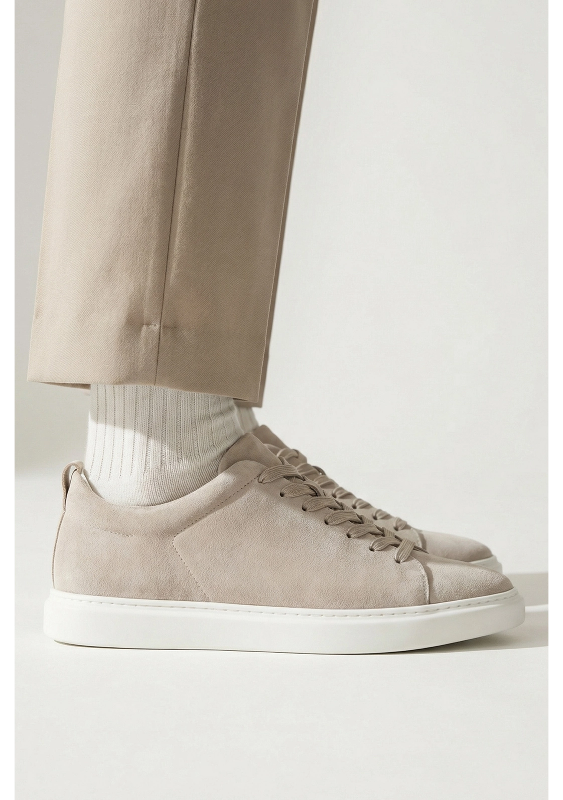 Club of Gents - Stilvoller Sneaker in Beige