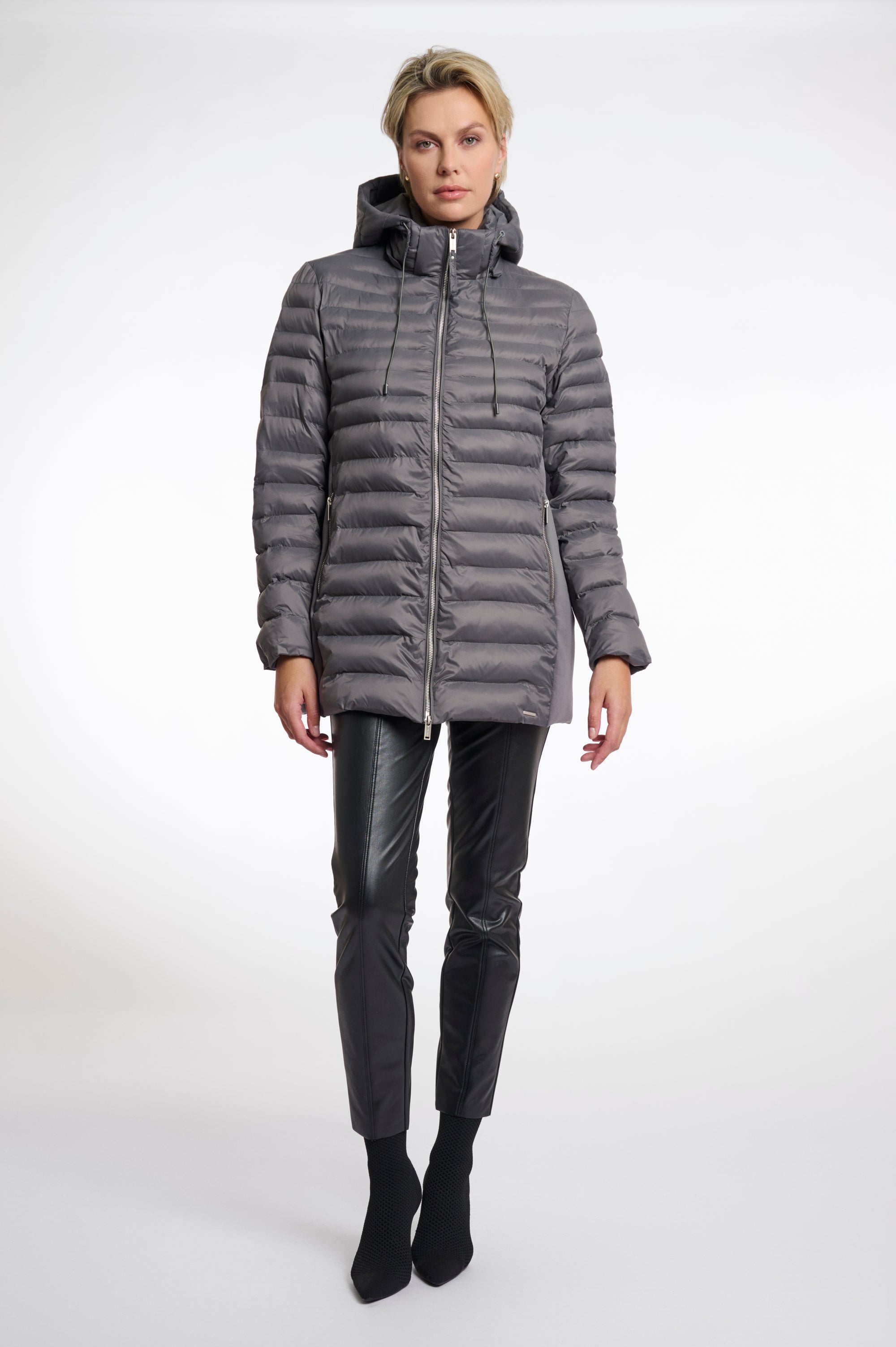 Rino & Pelle - Steppjacke in Steingrau mit Kapuze - Indira