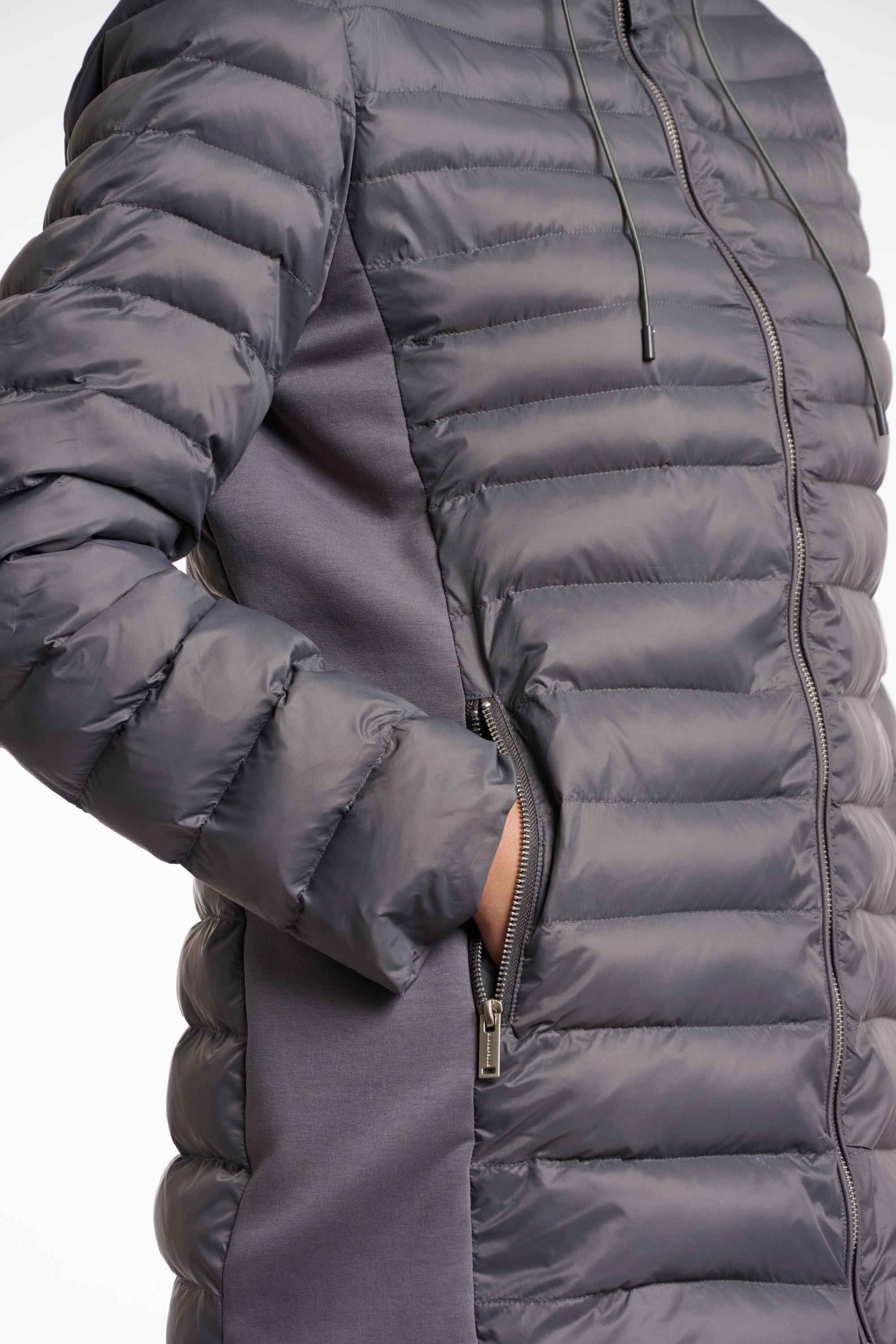 Rino & Pelle - Steppjacke in Steingrau mit Kapuze - Indira