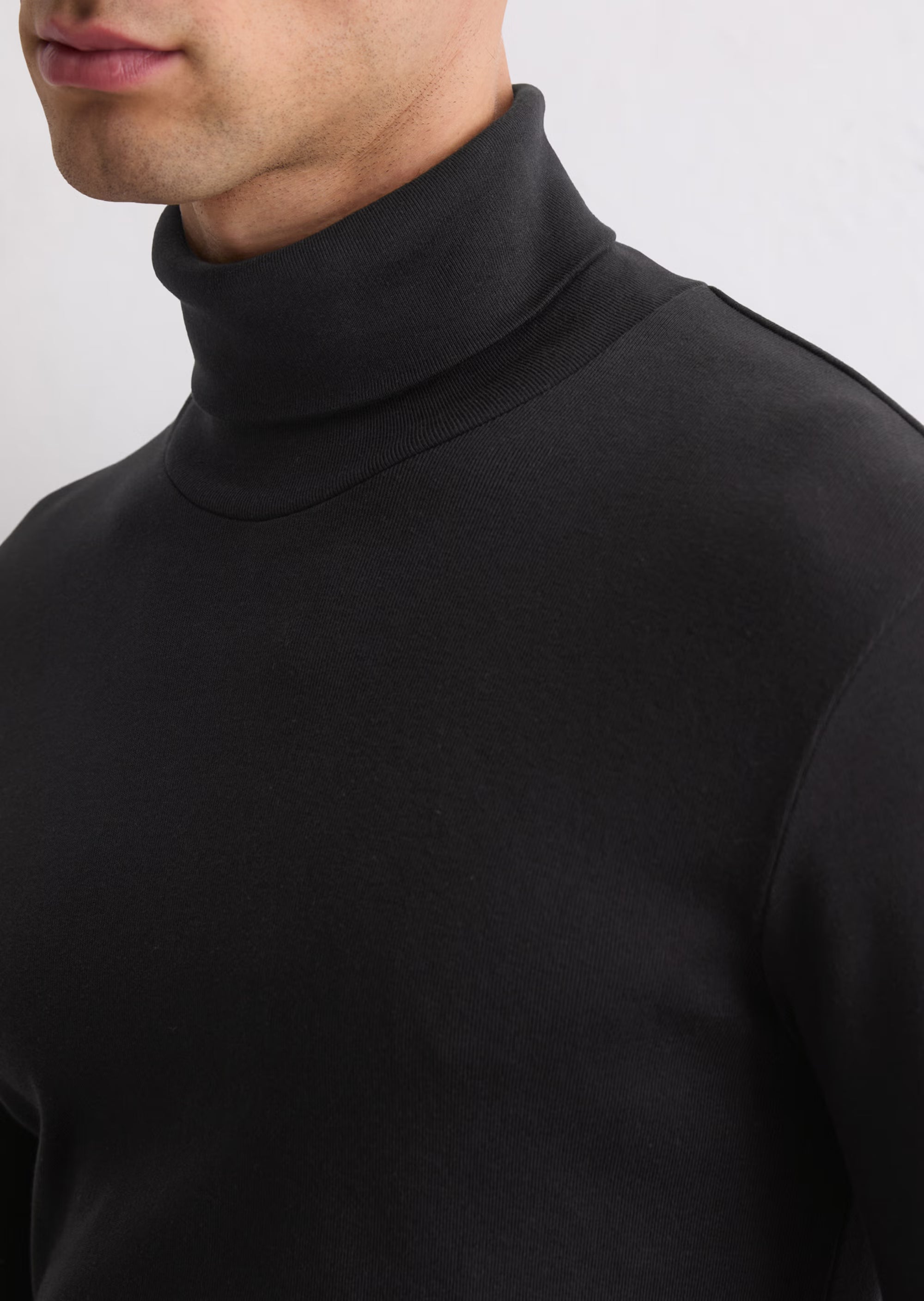 Marc O'Polo - Rollkragenpullover in Schwarz