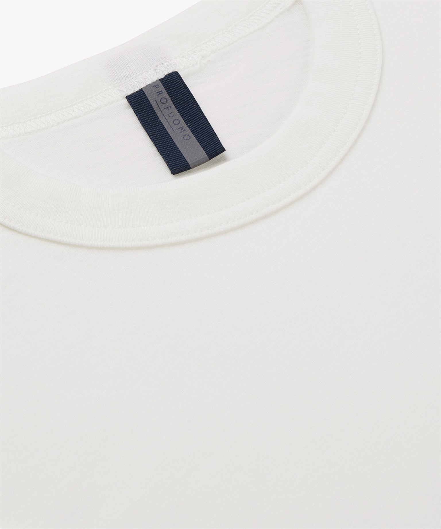 Profuomo - Basic T-Shirt mit leichter Melange in Offwhite