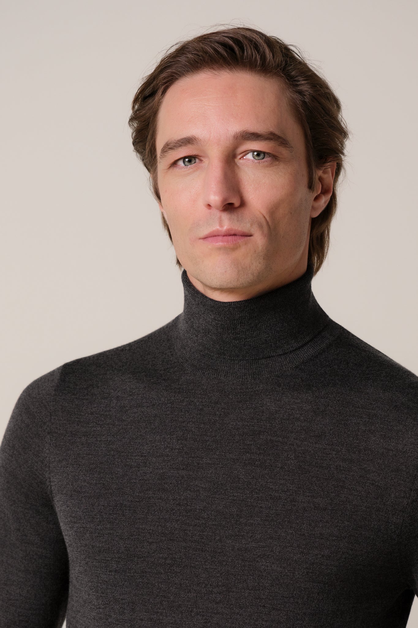 Profuomo - Feiner Rollkragenpullover aus reiner Merinowolle in Dunkelbraun
