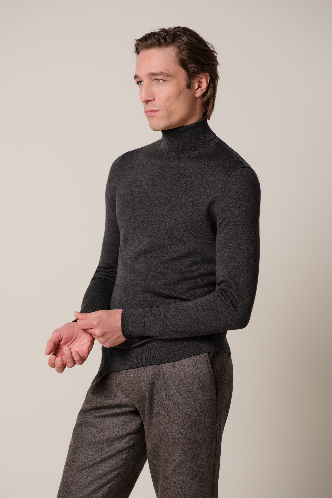 Profuomo - Feiner Rollkragenpullover aus reiner Merinowolle in Dunkelbraun