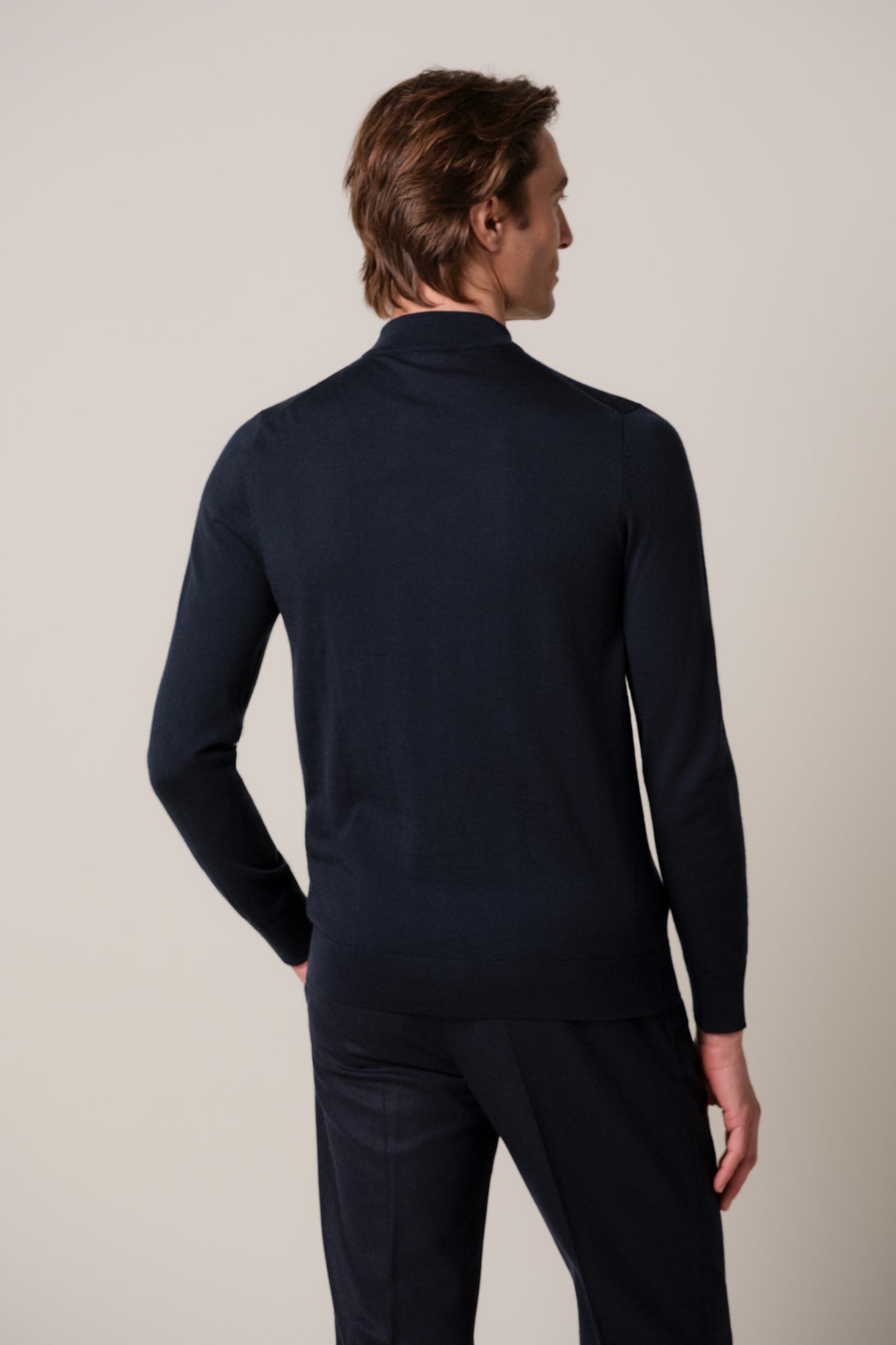 Profuomo - Merino Feinstrickpullover mit kurzem Stehkragen in Dunkelblau