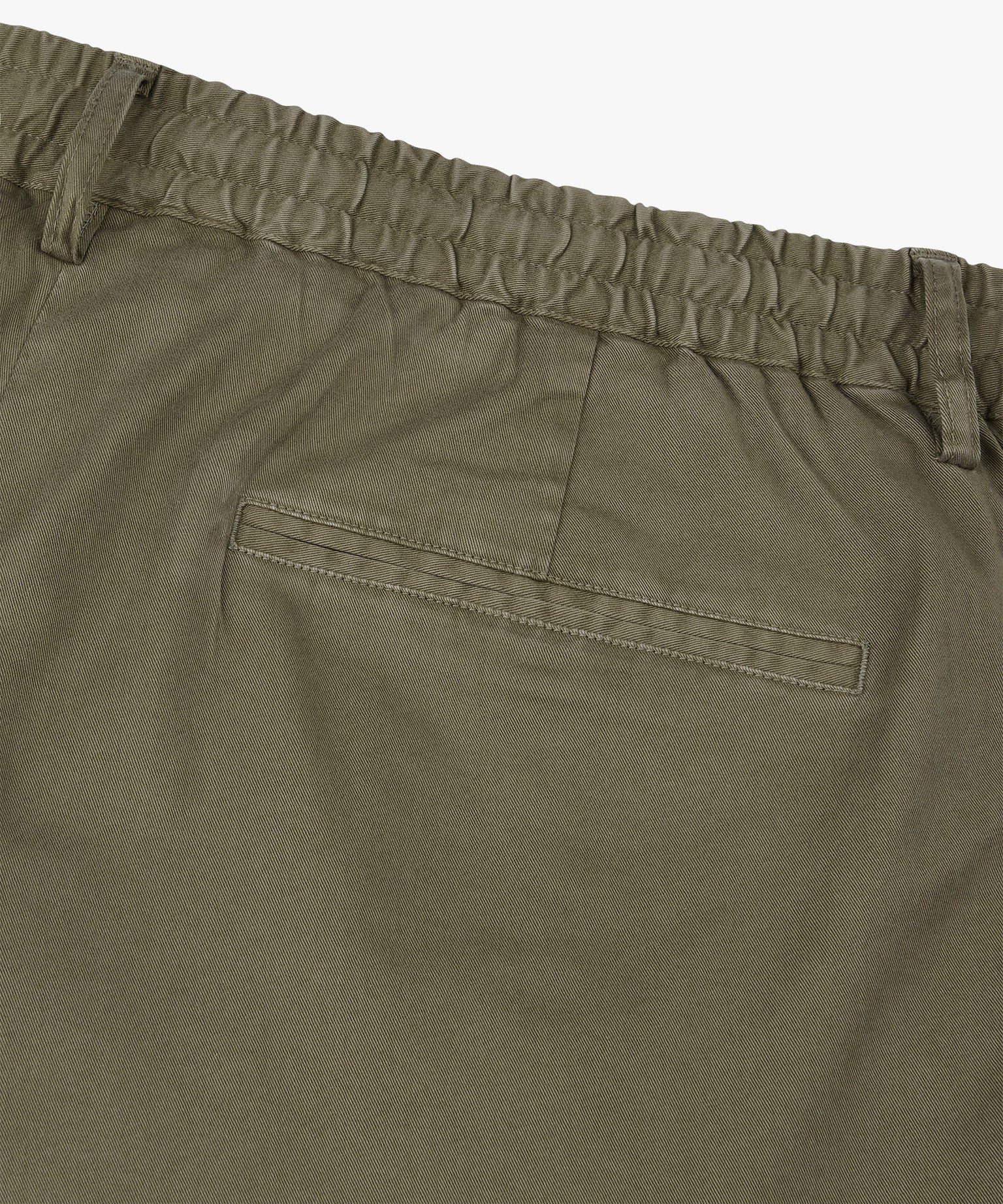 Profuomo - Kurze Hose aus Baumwollmix mit stilvoller Bundfalte
