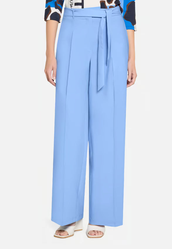 Betty Barclay - Stilvolle Stoffhose mit entspannter Passform in Hellblau