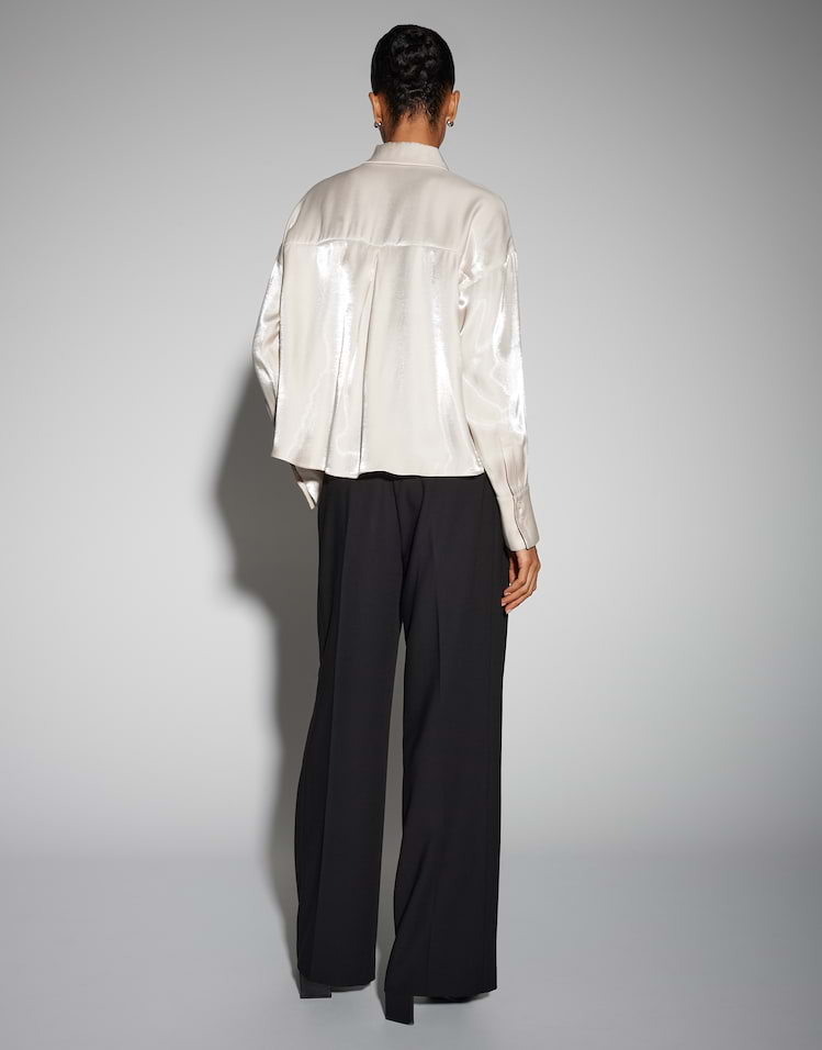 Someday - Boxy Hemdbluse aus schimmerndem Viskosemix - Zoldana