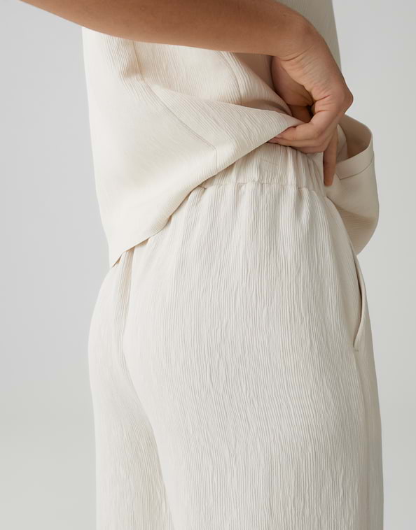 Opus - Fein strukturierte Wide Leg Pants mit Schlitzdetail - Mucia moss