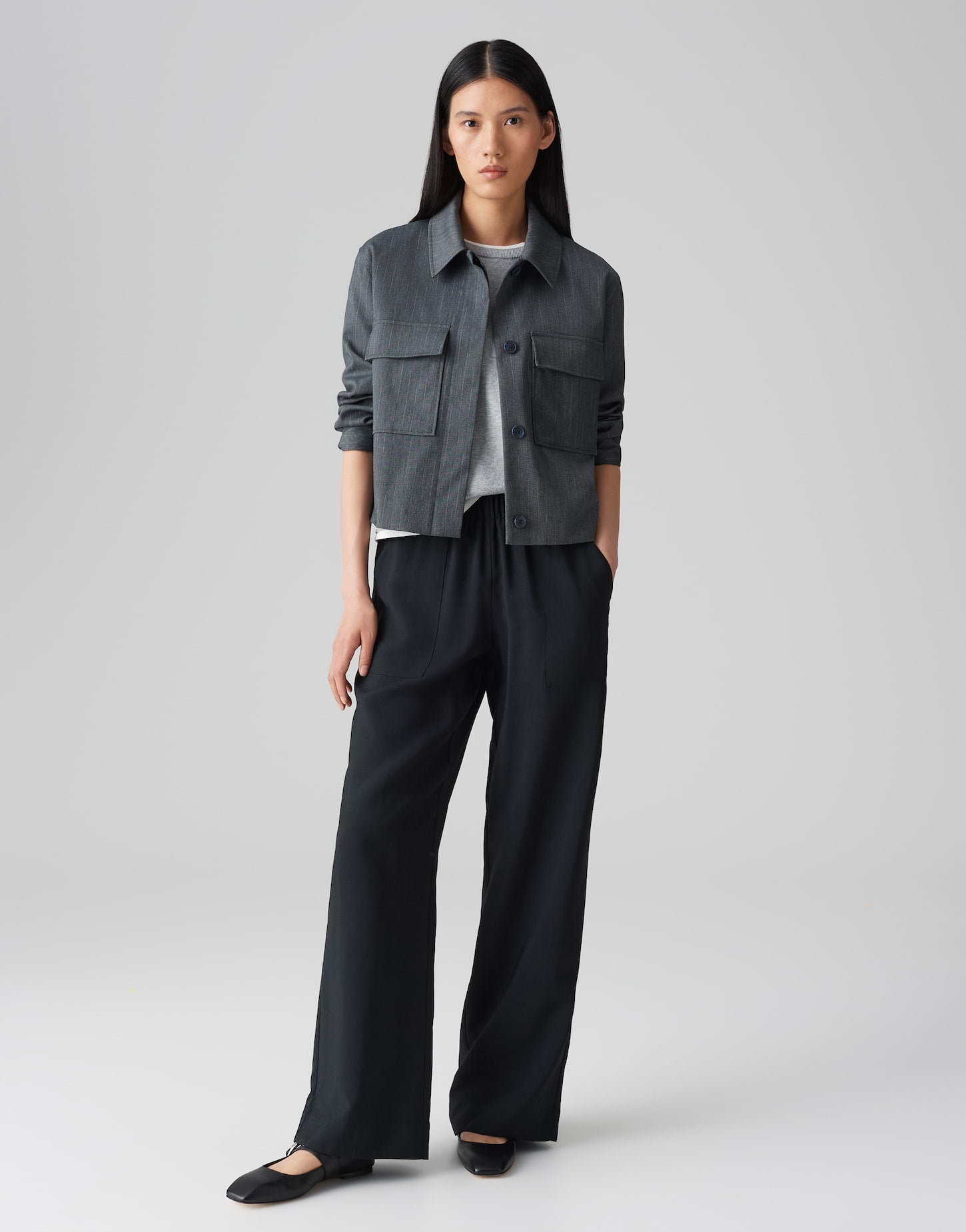 Opus - Verkürzte Jacke mit Nadelstreifen - Hydena