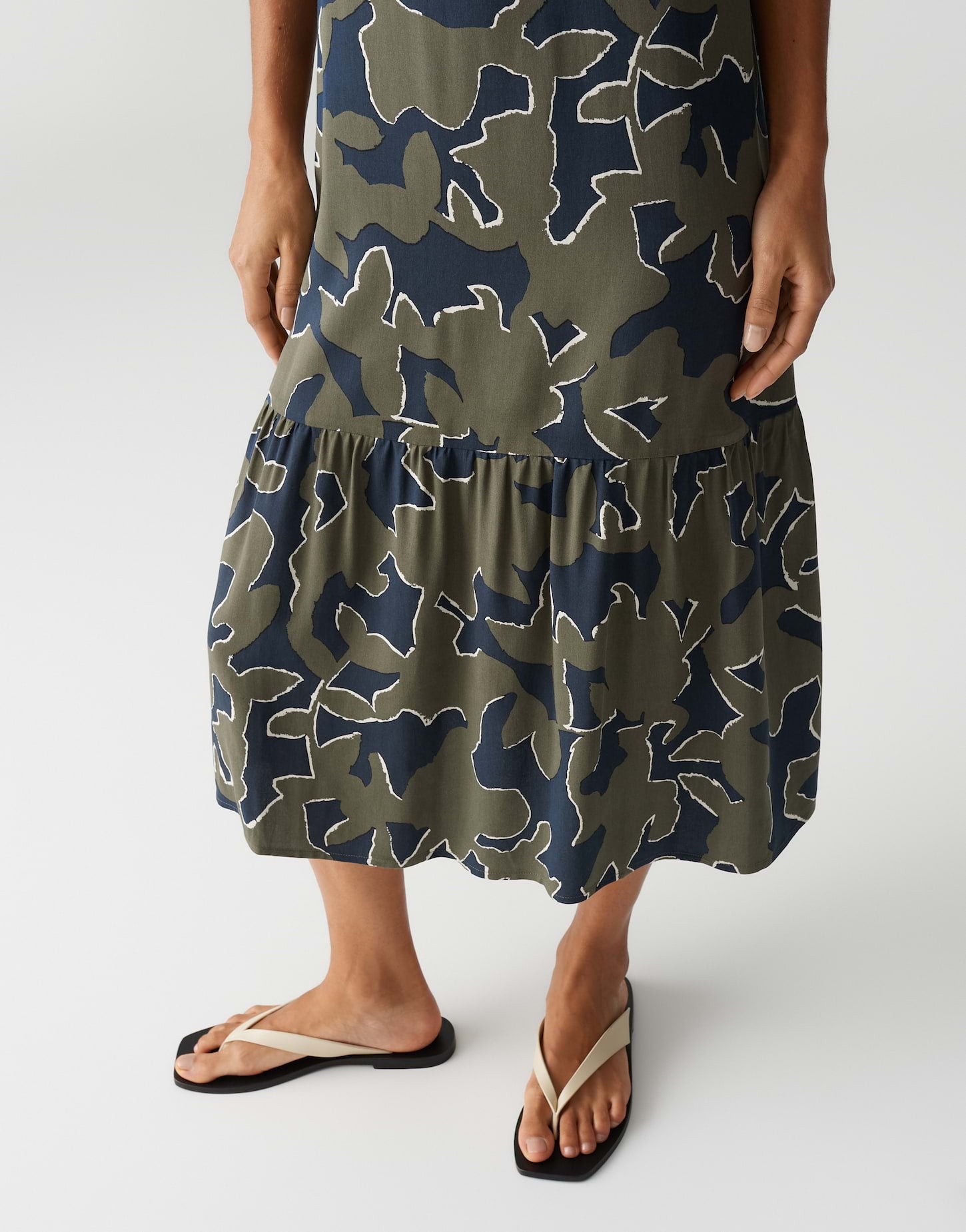 Opus - Trägerkleid mit abstraktem Print - Wicy