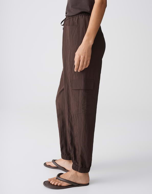 Opus - Relaxed Jogpants in Crash Struktur - Erisma Move