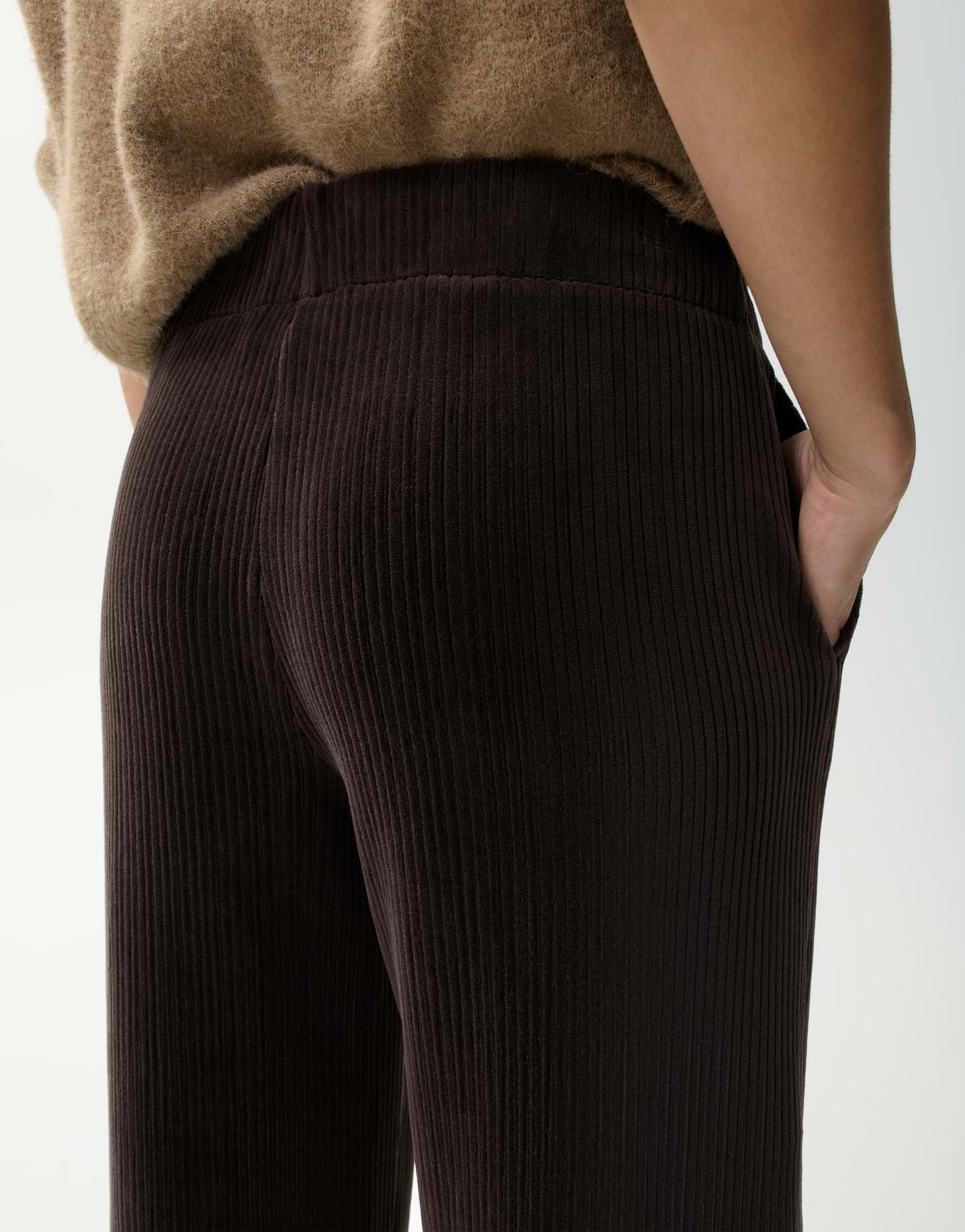 Opus - Dunkelbraune Wide Leg Pants aus Cord - Mucia Bay