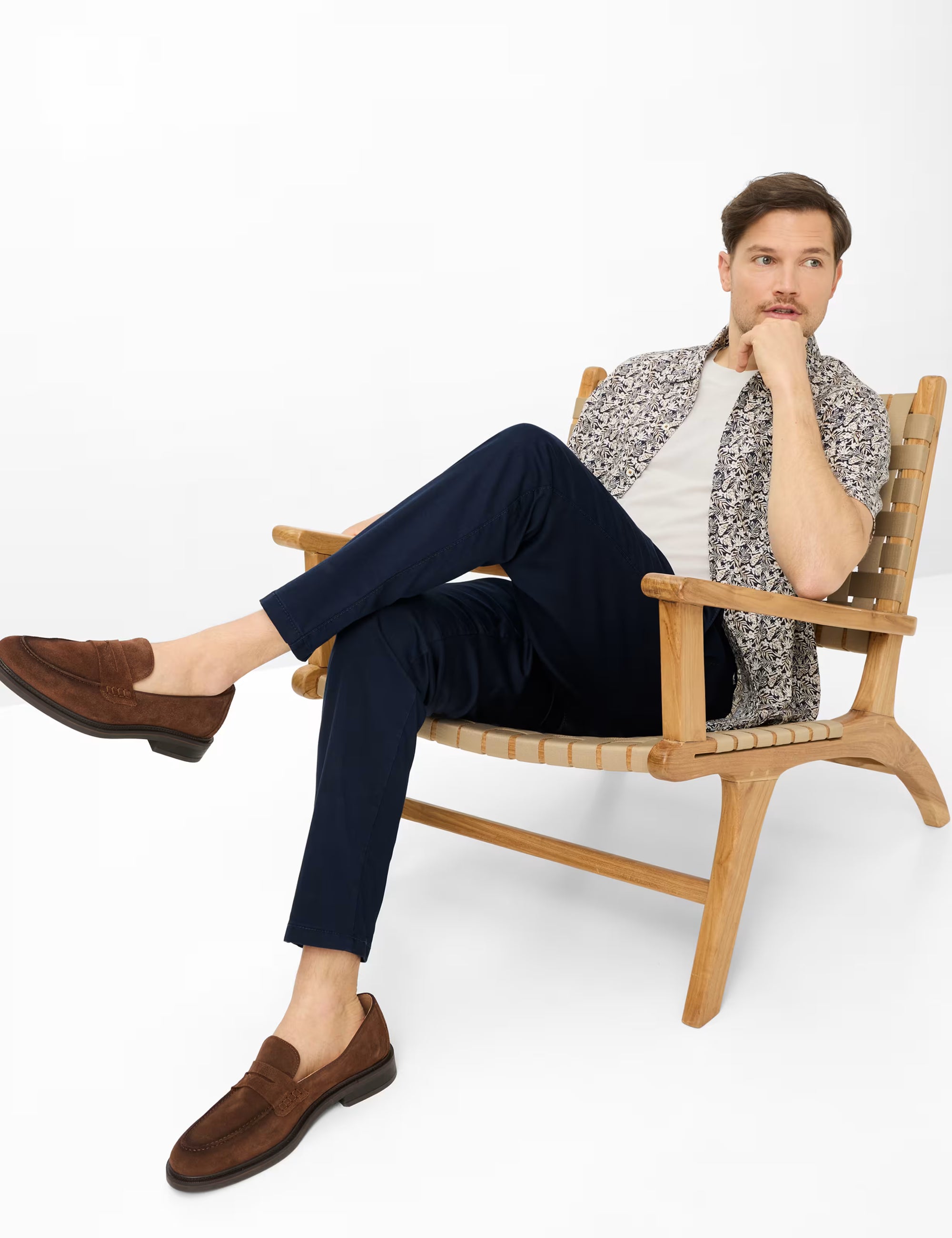 Brax - Leichte Chino Jogpants in Dunkelblau - Phil