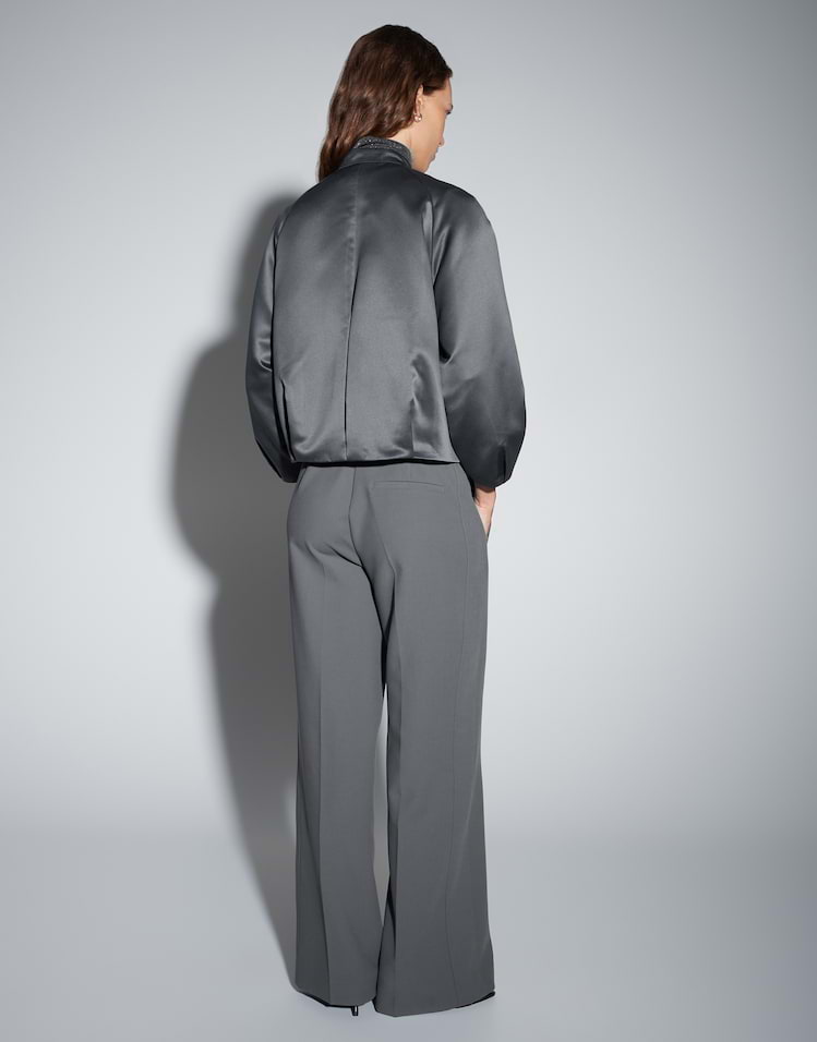 Someday -  Boxy Blousonjacke aus Satin - Noriella