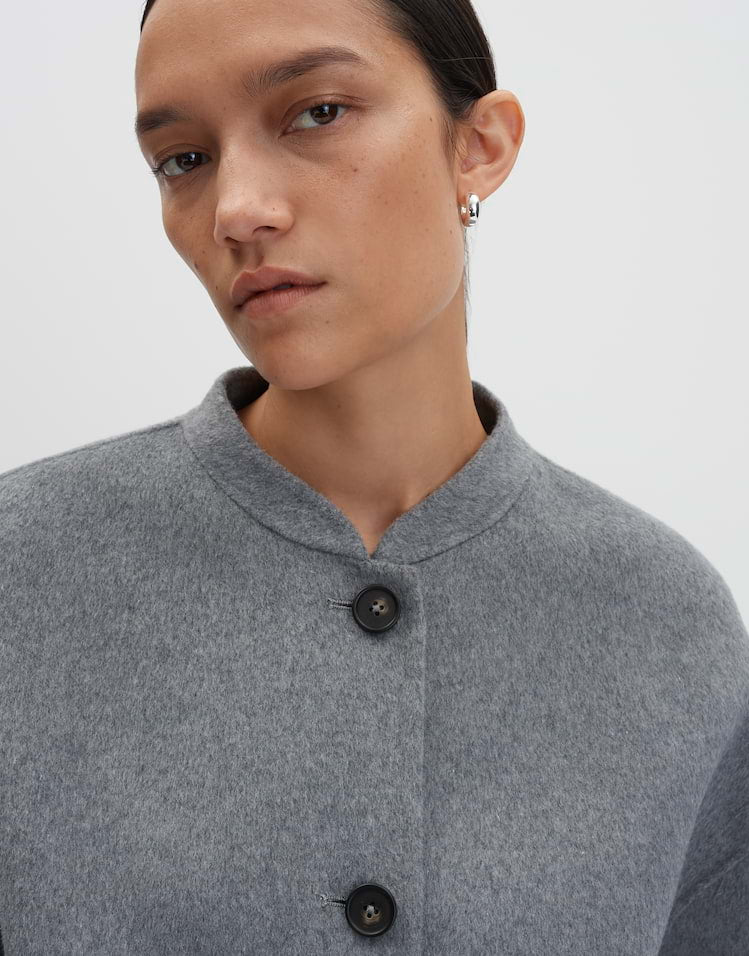 Someday - Zeitlose Blousonjacke in monochromer Optik - Noolia