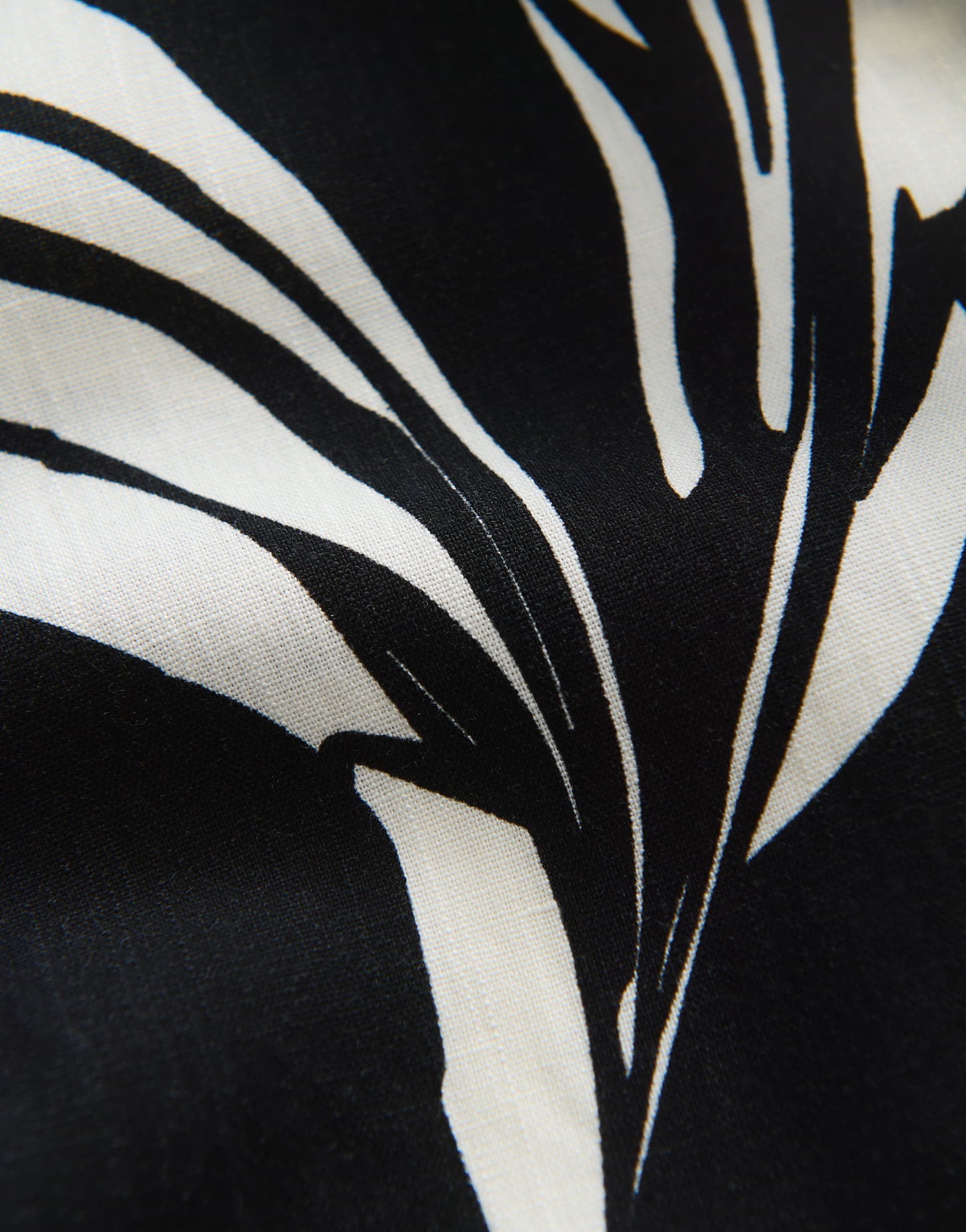 Someday - Printkleid aus Viskose Leinen Mix - Qualeza