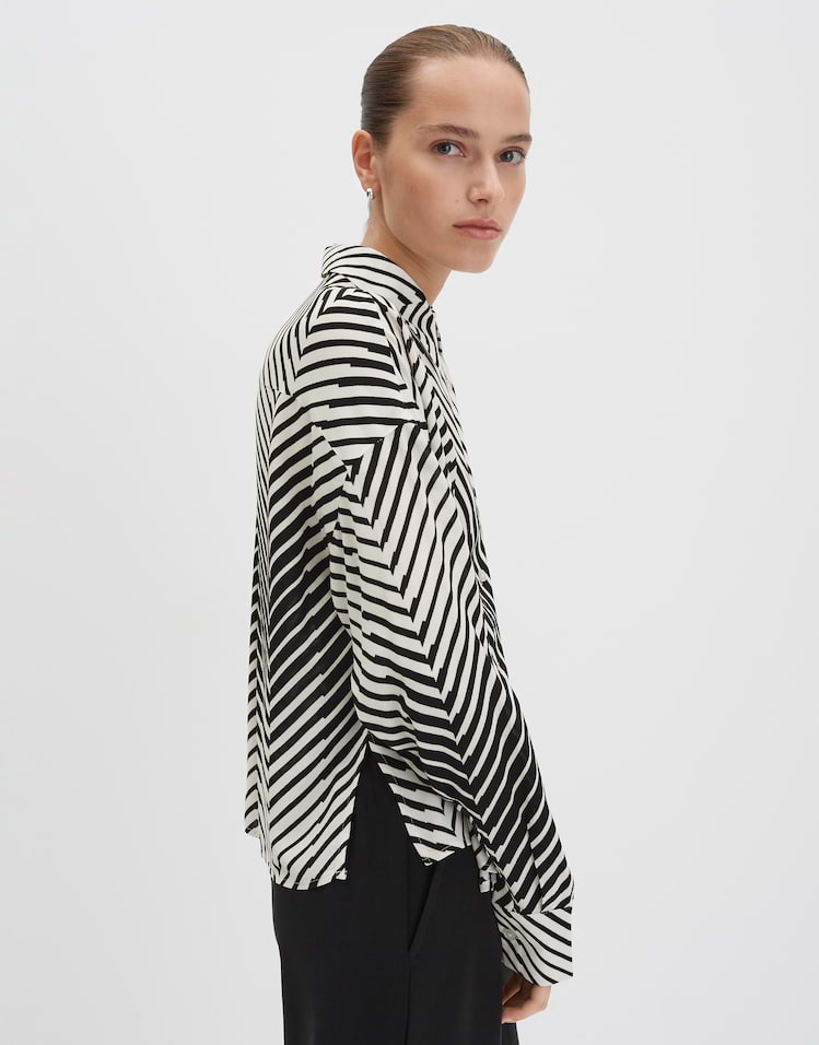 Someday - Printbluse mit abstrakten Fischgratmuster - Zerina