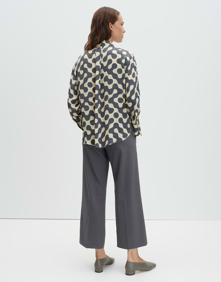 Someday - Satinbluse mit Allover Print - Zeventy